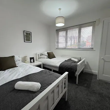 Holiday home Boucher Place Contractors-centre-free Parking Bristol