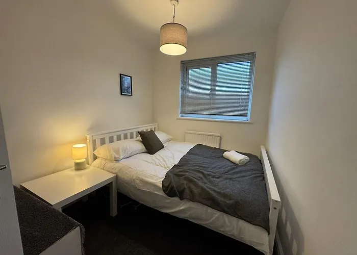 Boucher Place Contractors-centre-free Parking *