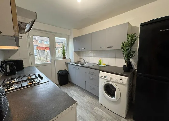 Boucher Place Contractors-centre-free Parking