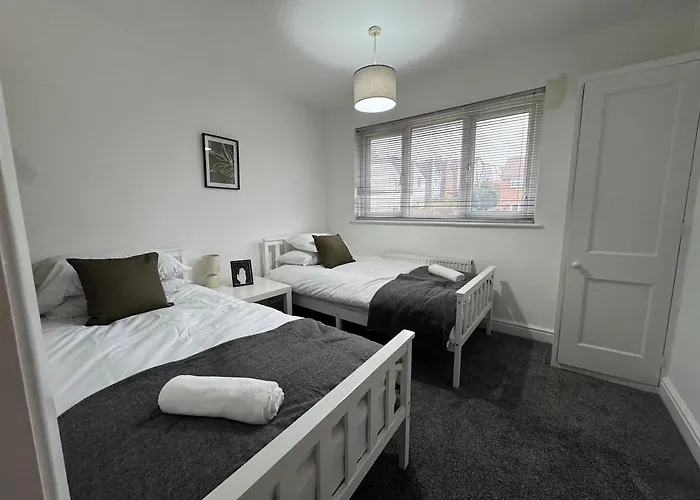 בית נופש Boucher Place Contractors-centre-free Parking בריסטול